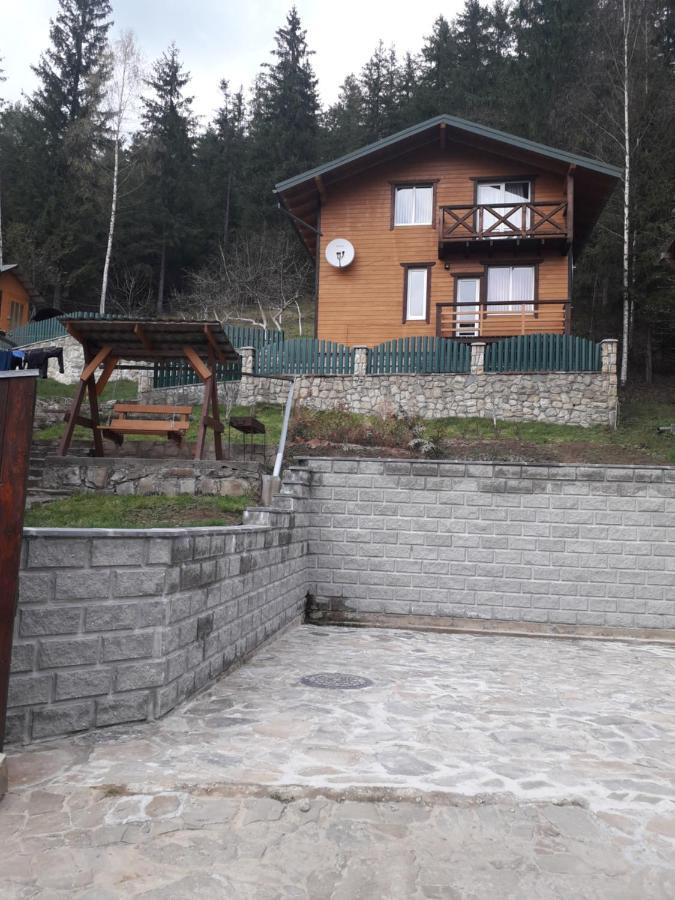 Смериковий ยาเรมชา ภายนอก รูปภาพ