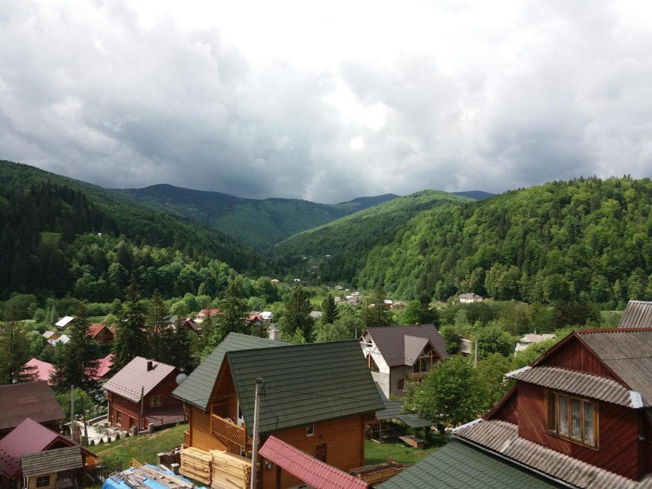 Смериковий ยาเรมชา ภายนอก รูปภาพ