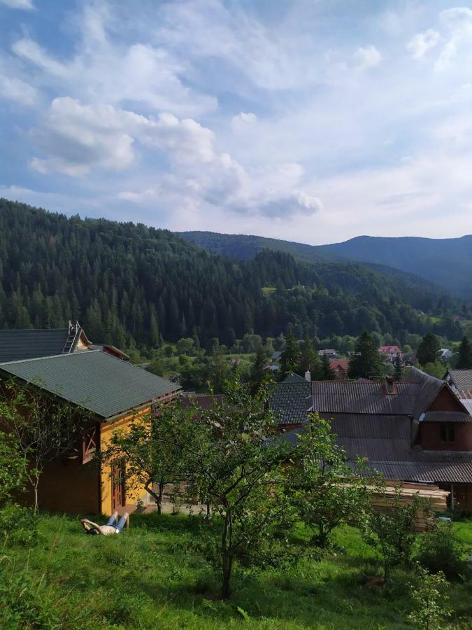 Смериковий ยาเรมชา ภายนอก รูปภาพ